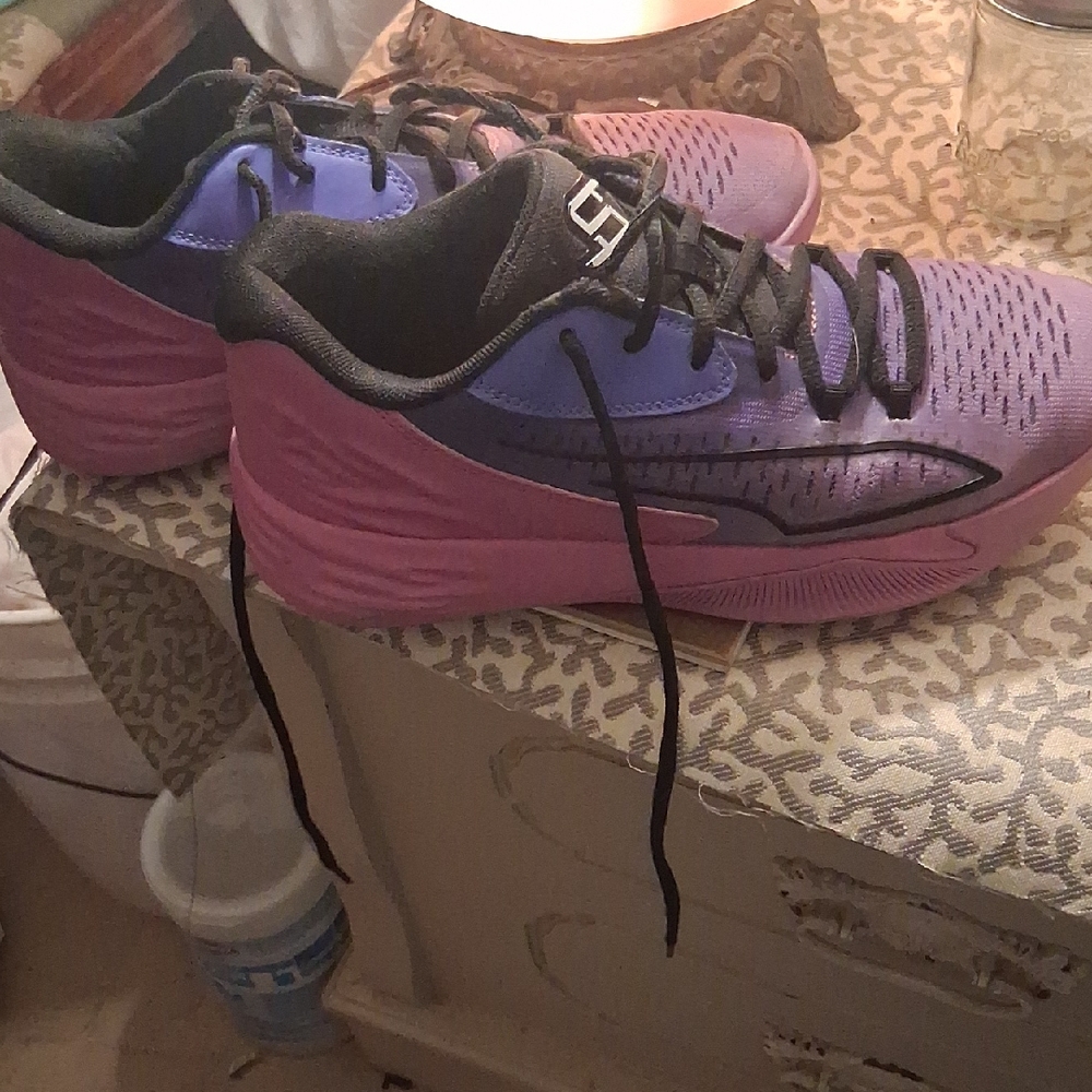 Women’s Purple Gradient Athletic Sneakers - Unbranded